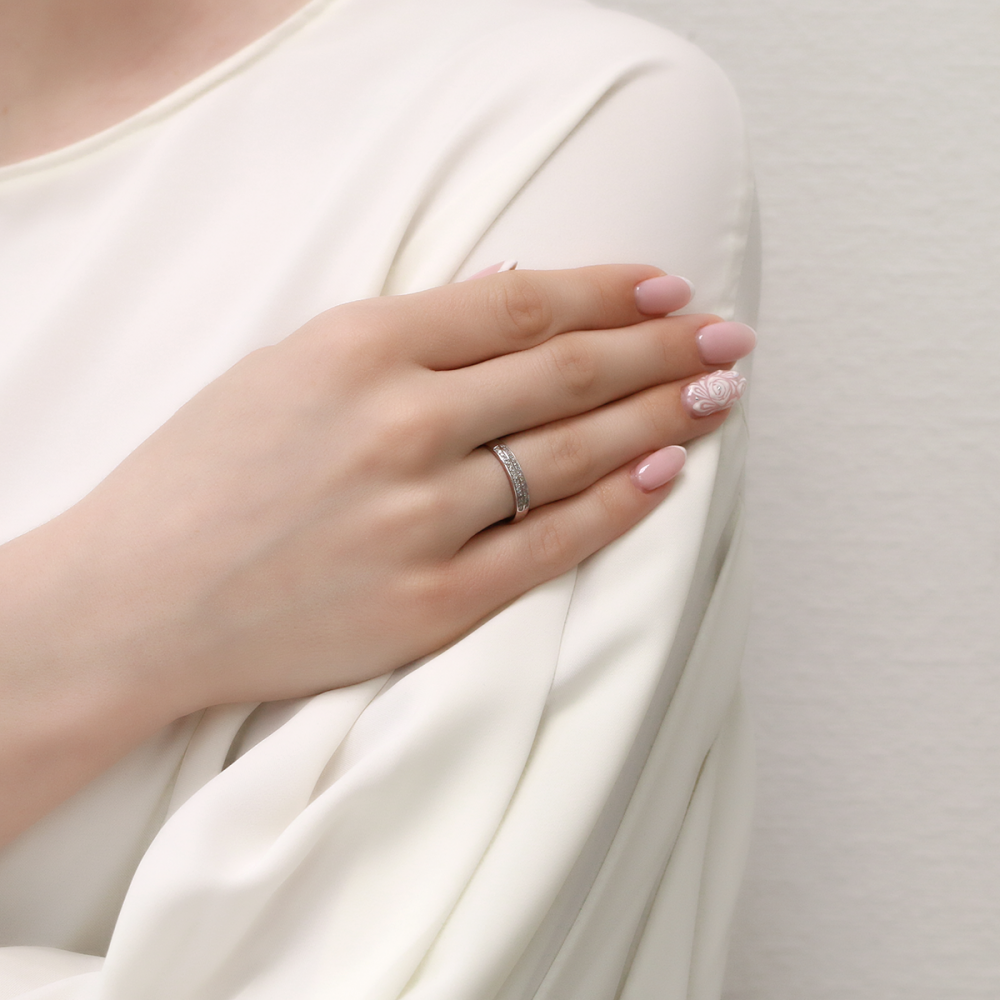 Обручальное кольцо из белого золота 3 мм АЛЬКОР с бриллиантом