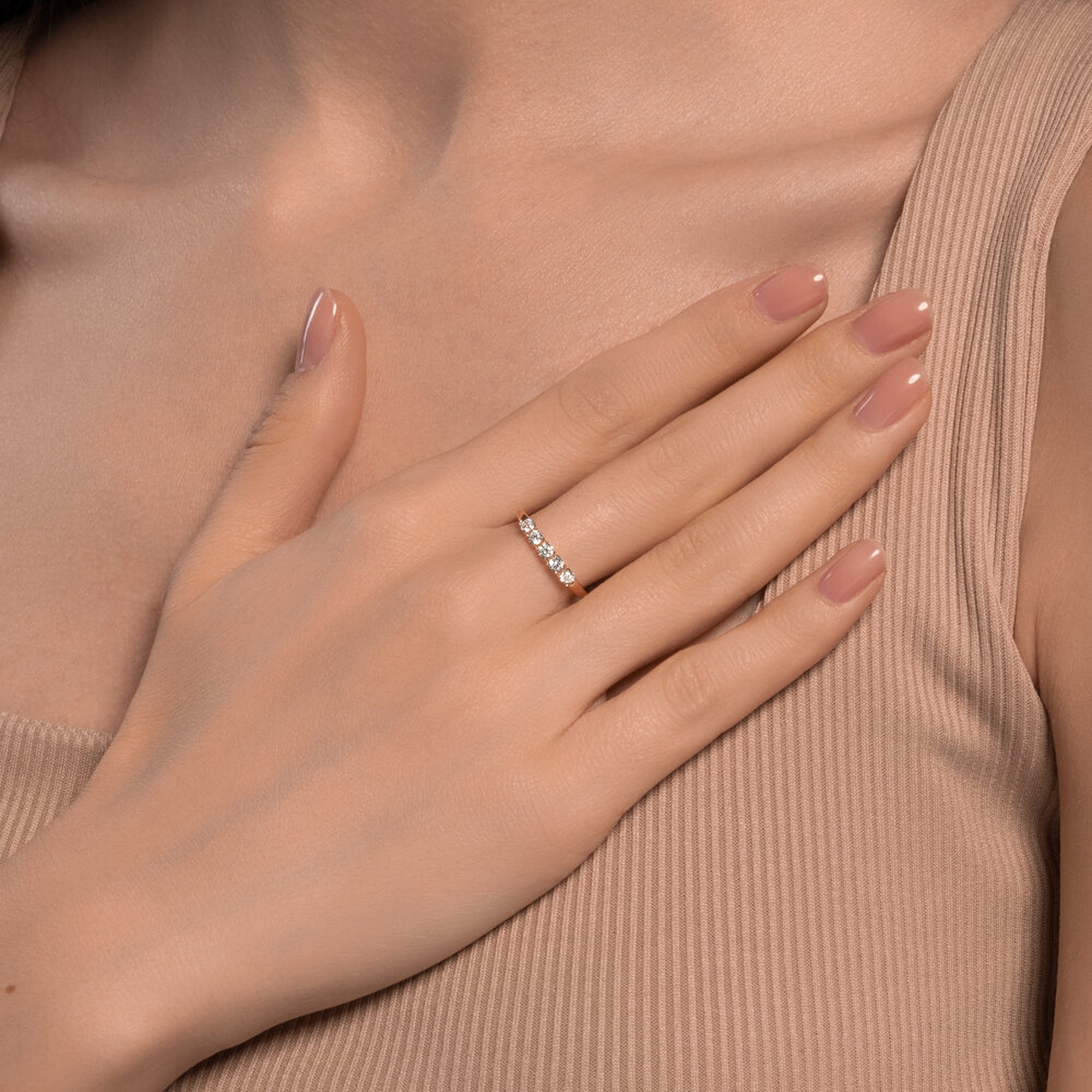 Золотое кольцо SOKOLOV с фианитом