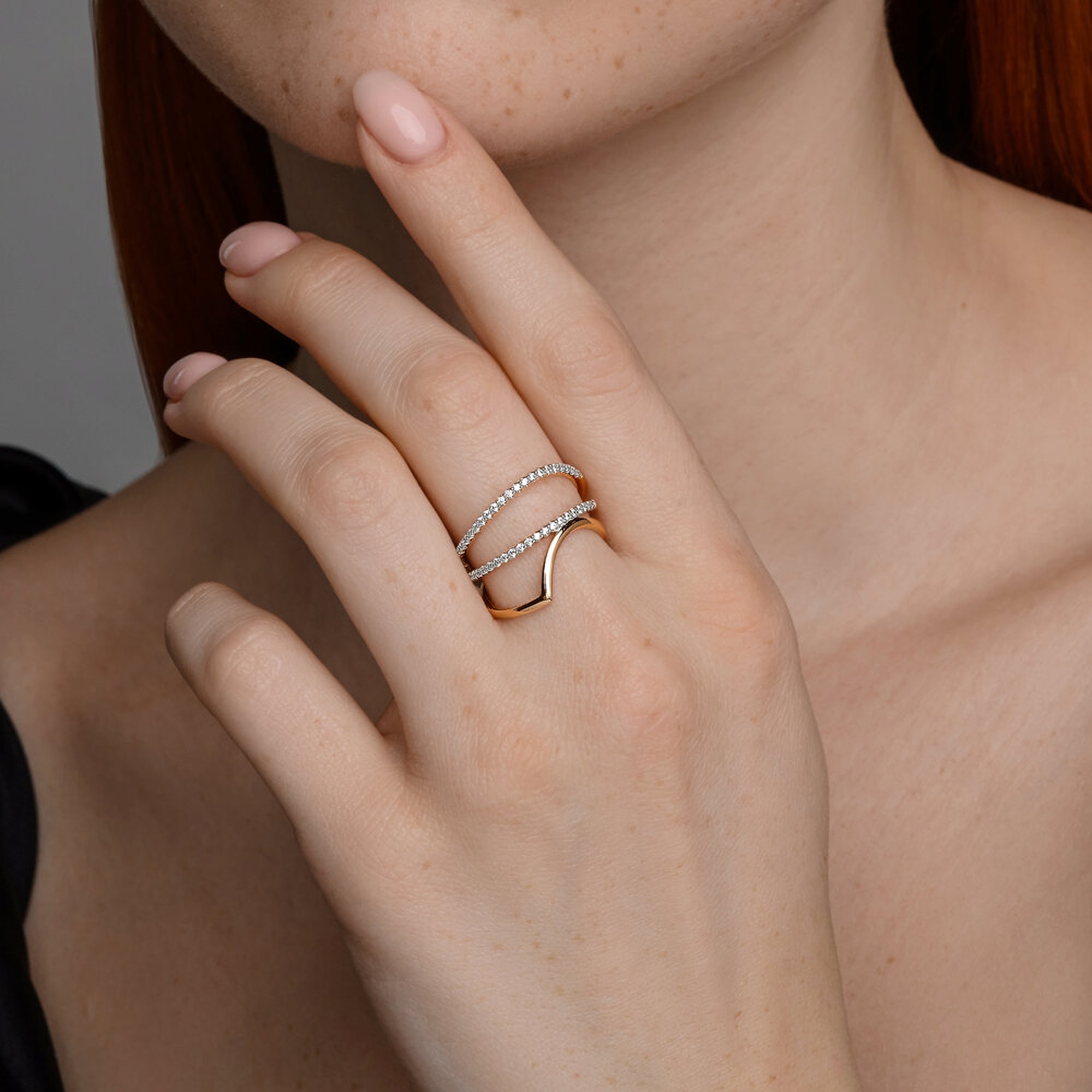 Золотое кольцо SOKOLOV с фианитом