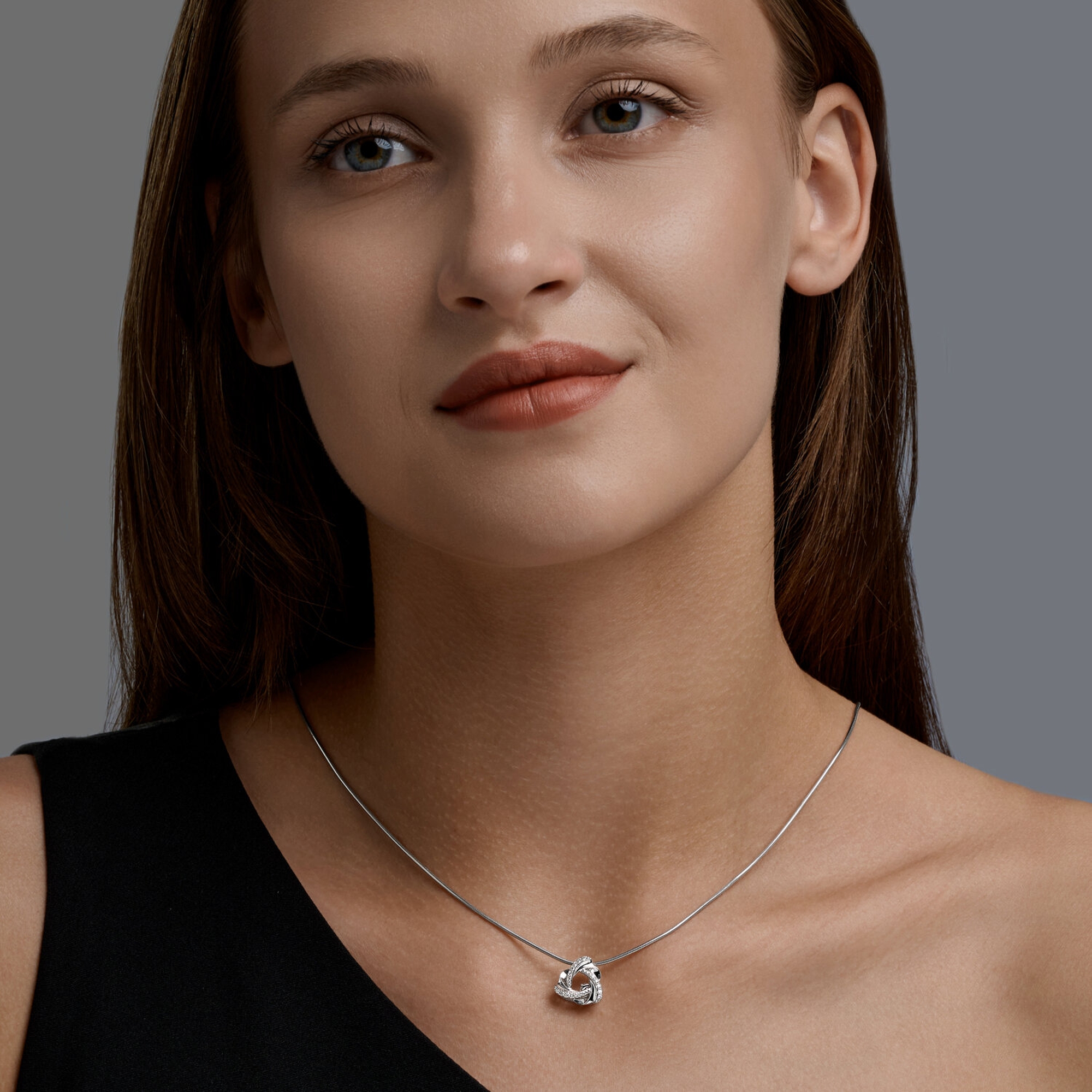 Золотая подвеска SOKOLOV