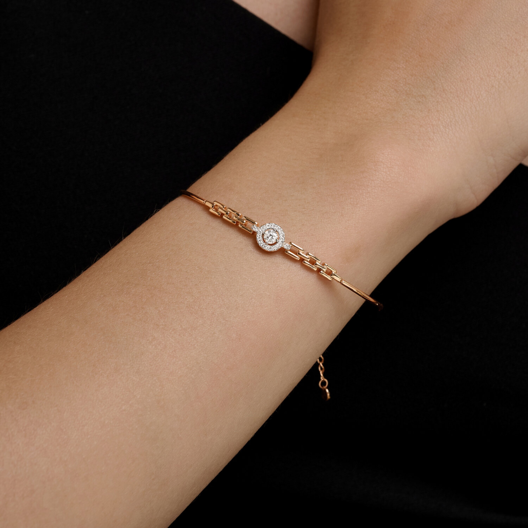 Золотой браслет SOKOLOV с бриллиантом выращенным