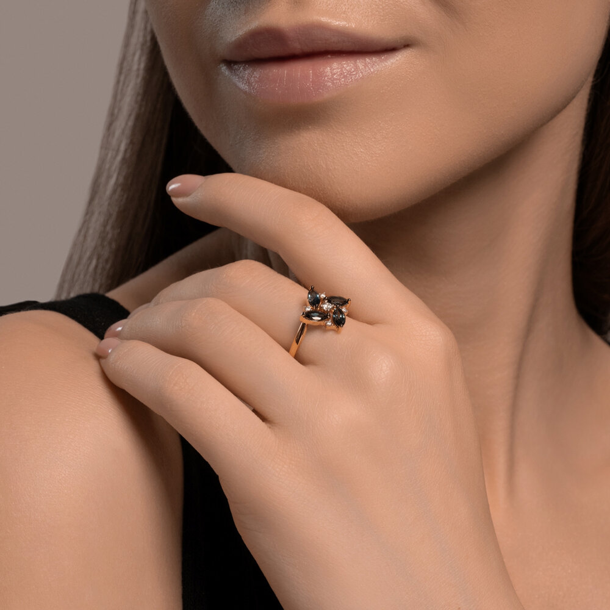 Золотое кольцо Diamant с фианитом и Лондон топазом