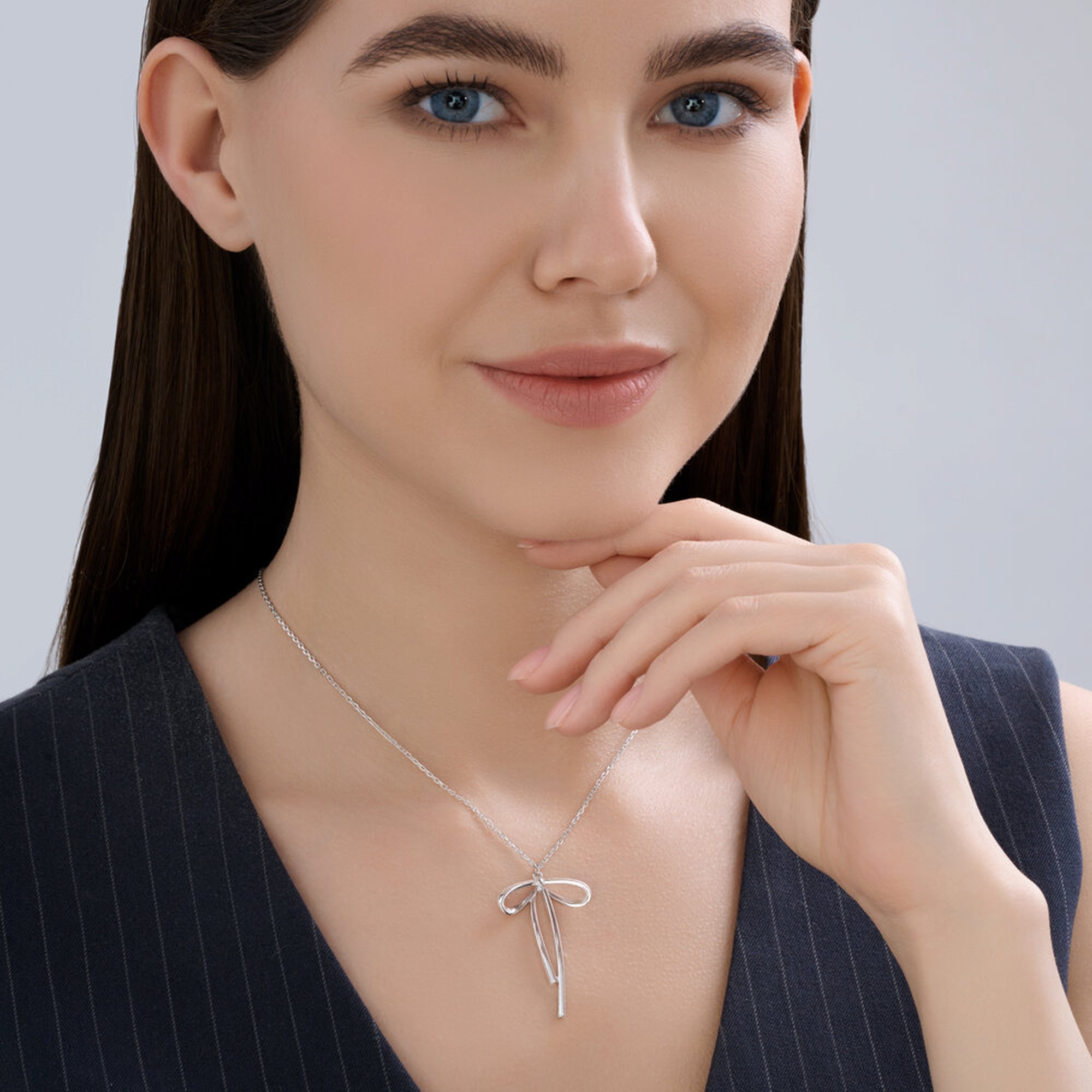 Серебряное колье SOKOLOV