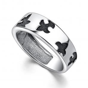 Кольцо из черненого серебра АЛЬКОР 01-4447/0000-17 фото