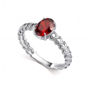 Серебряное кольцо АЛЬКОР с гранатом 01-5516/00ГР-00 фото