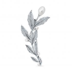Брошь из белого золота Мастер Бриллиант с бриллиантом и жемчугом 05M7-270409-01-28 фото