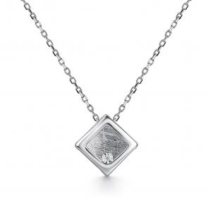 Серебряное колье АЛЬКОР с бриллиантом 06-5342/000Б-00 фото