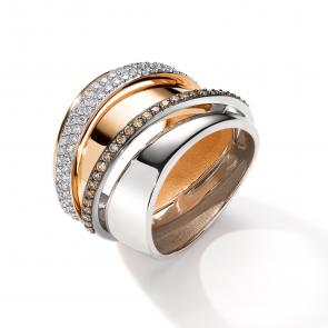 Золотое кольцо АЛЬКОР с бриллиантом и коньячным бриллиантом 15518-117 фото