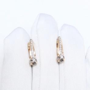 Золотые серьги АЛЬКОР с бриллиантом 26641-100 фото