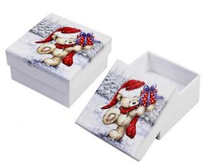 Футляр картонный без ленты Новогодний мишка с подарками под гарнитур серия Калейдоскоп 90030-Н-мп фото