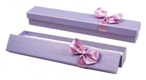 Футляр картонный с лентой на крышке под тонкий браслет и маленькую ложечку серия Перламутровая классика 90605-фио фото