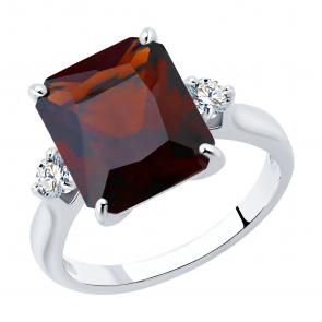 Серебряное кольцо SOKOLOV с ситаллом цвета Гранат и фианитом 92011270 фото
