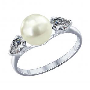 Серебряное кольцо SOKOLOV с фианитом и жемчугом 94011763 фото