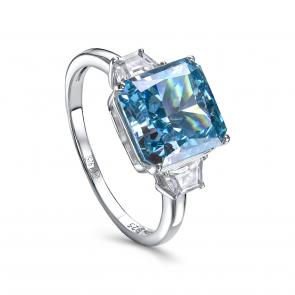 Серебряное кольцо KABAROVSKY с фианитом K1-9245-41100 фото