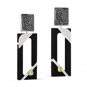 Серебряные серьги KABAROVSKY с фианитом, эмалью и деровом Граб K12-432-80002 фото