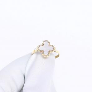 Кольцо из лимонного золота Atoll с перламутром ЗСК11-5-ж фото