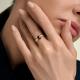 Золотое кольцо Diamant с фианитом и гранатом
