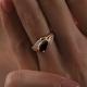 Золотое кольцо Diamant с фианитом и гранатом