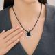 Каучуковое шнурок-колье Diamant с декоративным элементом и замком из серебра