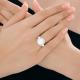 Серебряное кольцо Diamant с фианитом и перламутром
